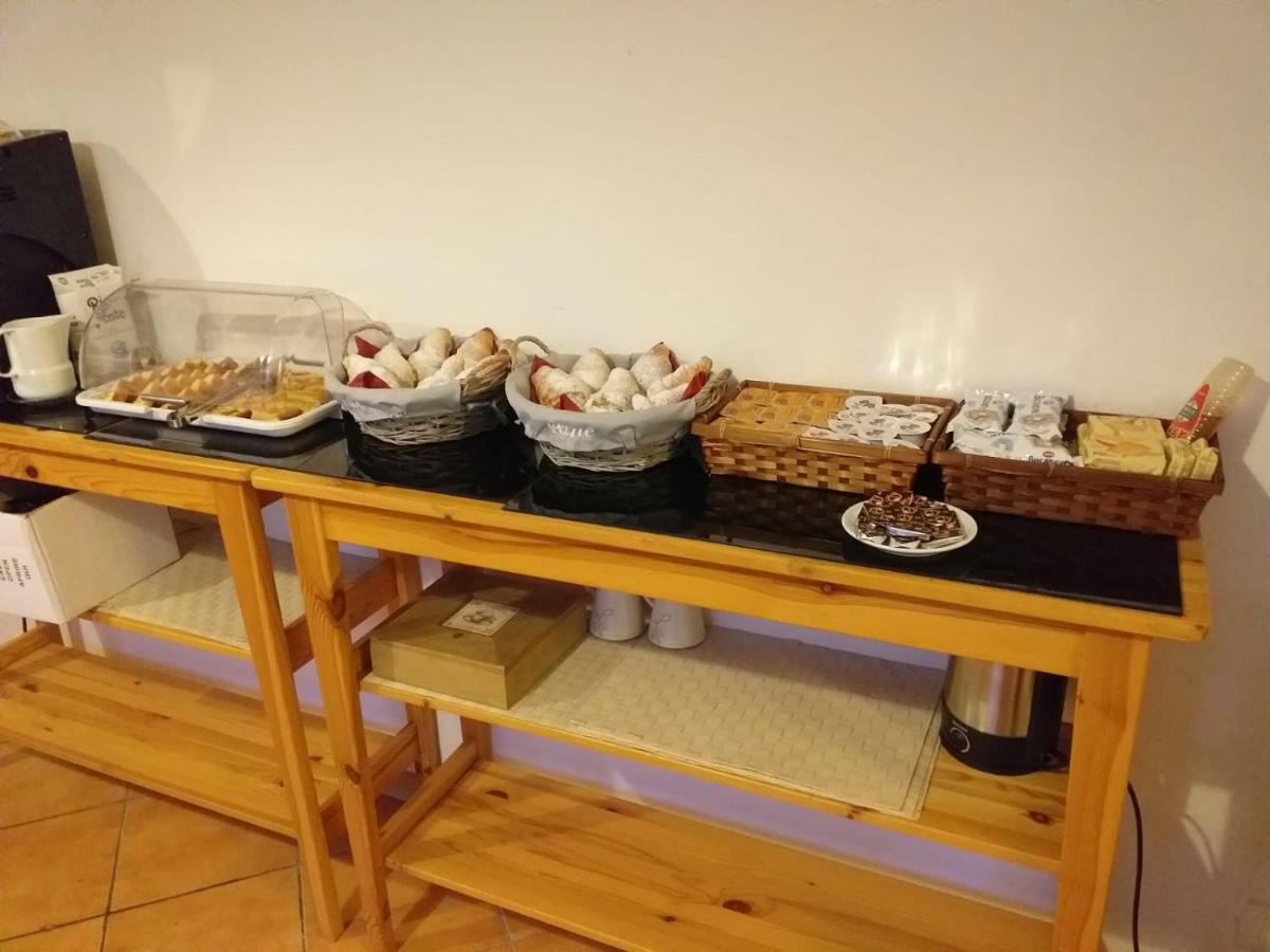 Relais Massarenti Bed & Breakfast - Bologna — Photos 3